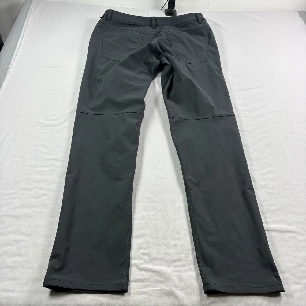Lululemon ABC Pants Mens 33x33 Gray Chino Waprstreme Classic Fit Golf Tech